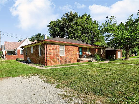 2nd image of 1004 N Ritter Ave