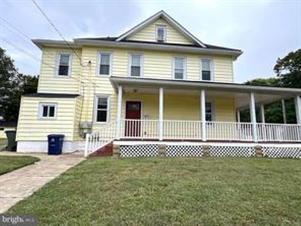 1st image of 131 Union St #B