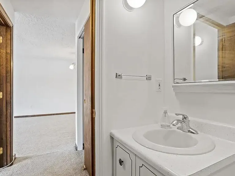 276 Codman Hill Rd #33 — Photo 9