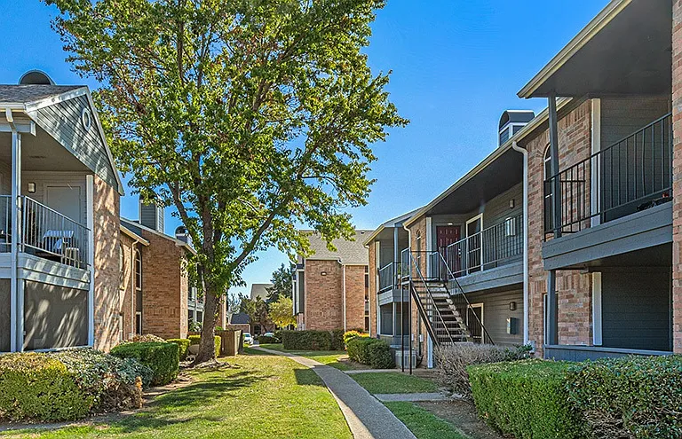 Venue at 8651 Apartments — Photo 11