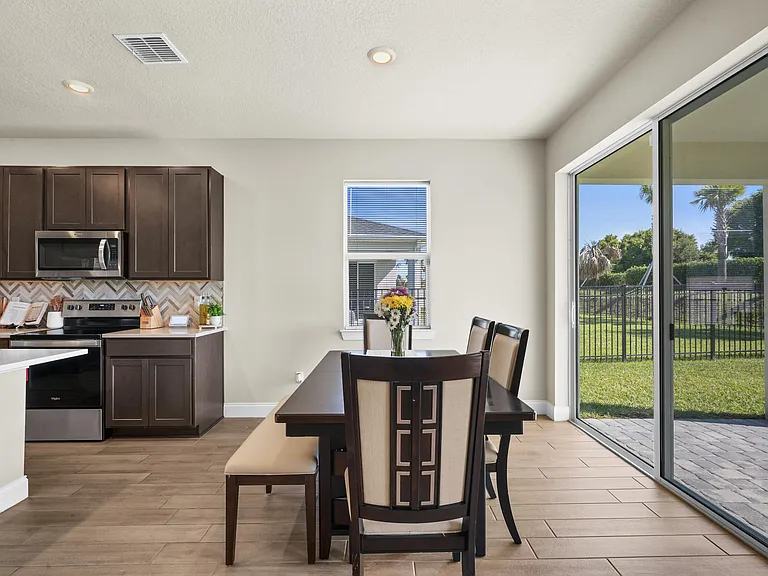 8588 Dahlia Cir — Photo 15