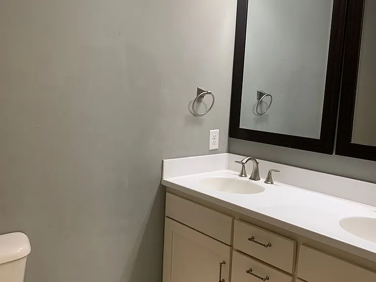 23 Colonial Dr — Photo 35