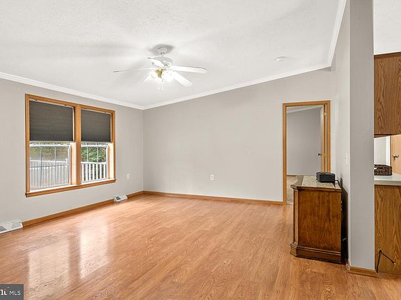 5th image of 24681 Wesley Dr