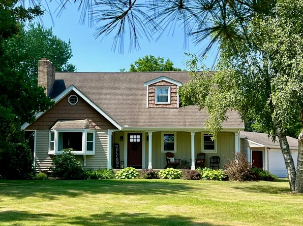 7220 W 64th St, Fremont, MI 49412