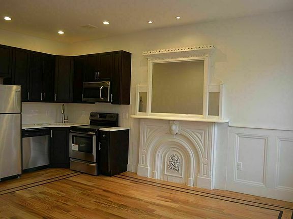 5th image of 207 Mac Donough St #3