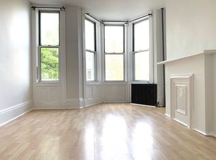 169 Russell St APT 2L, Brooklyn, NY 11222