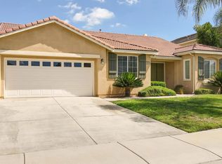 29808 Winter Hawk Rd, Menifee, CA 92586
