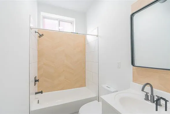 2 bed, 750 sqft, $1,550 — Photo 3