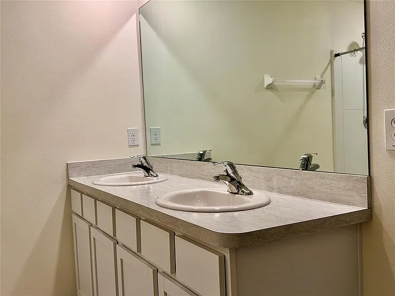 4119 Autumn Amber Dr — Photo 15