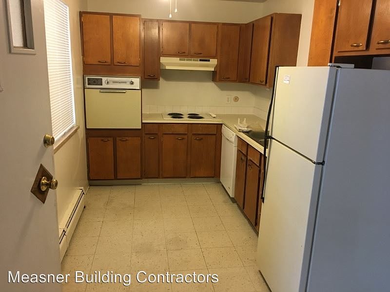 1st image of 2435 W 11th St APT 11