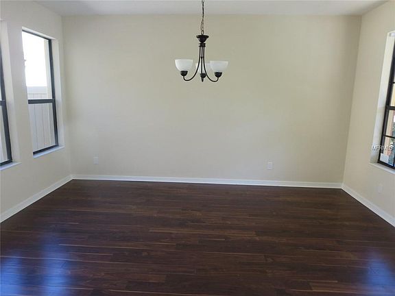 3rd image of 20310 Chestnut Grove Dr