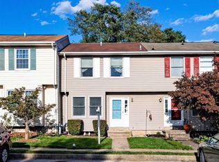 976 Sugar Maple St, Hampstead, MD 21074