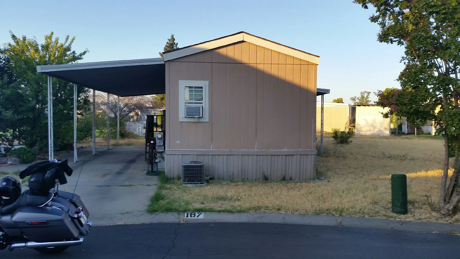 2499 E Gerard Ave Space 18 photo 1
