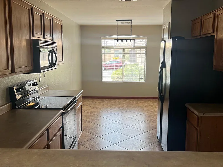 15946 W Williams St — Photo 5