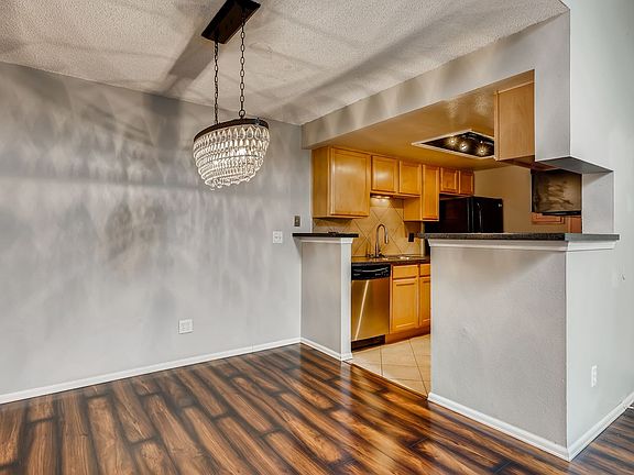 5th image of 8225 Fairmount Dr APT 5-207