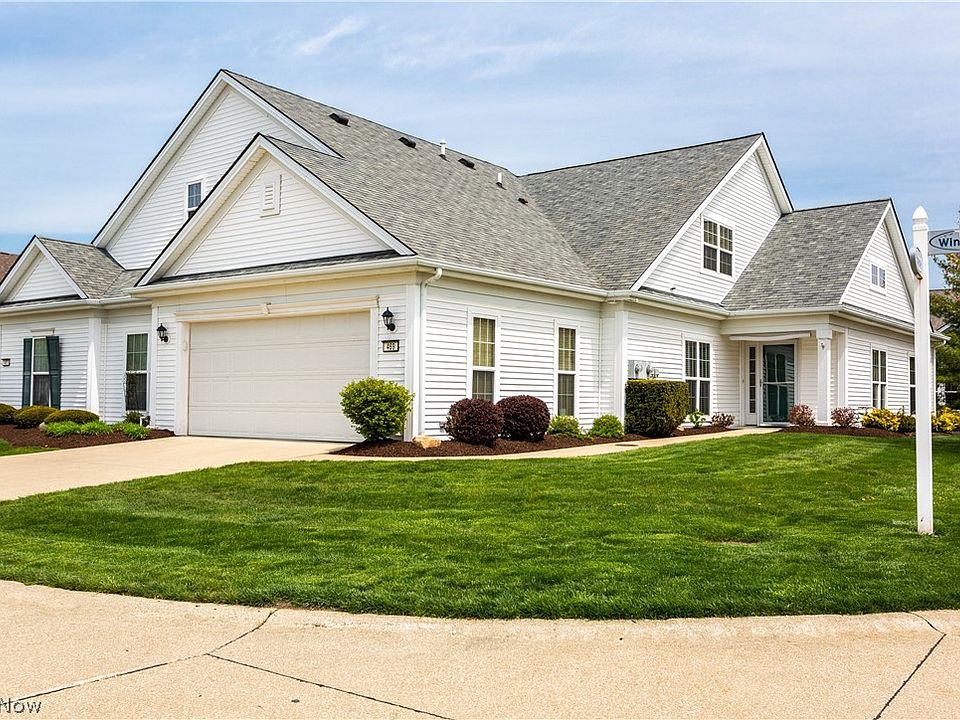 1st image of 469 Winward Ln #99