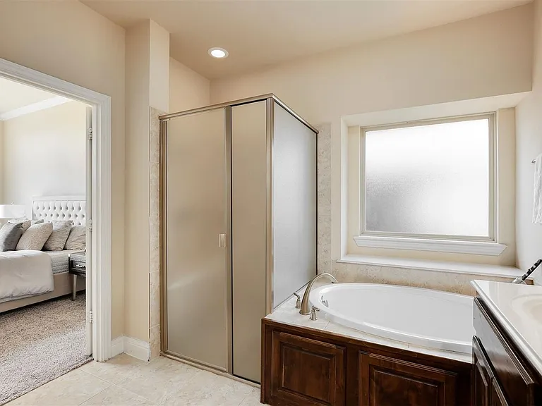 1087 Sahallee Dr — Photo 20