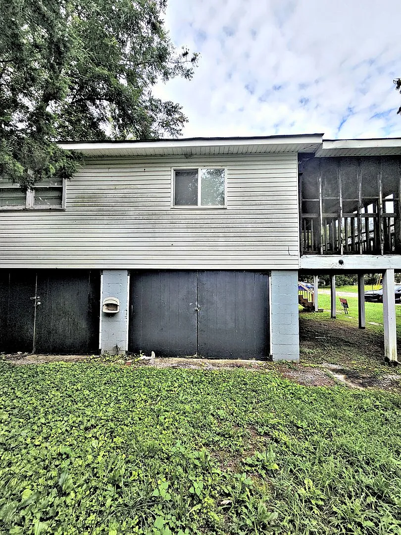 Move In Special Single Family Home 2br / 1ba — Photo 3
