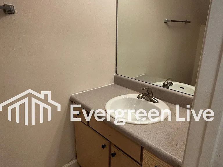 41 Callan Ct — Photo 8