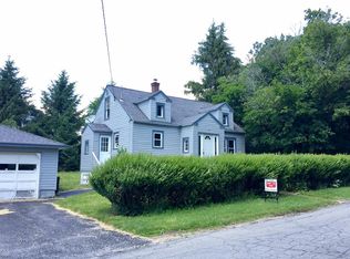 36 Young Ave, Amsterdam, NY