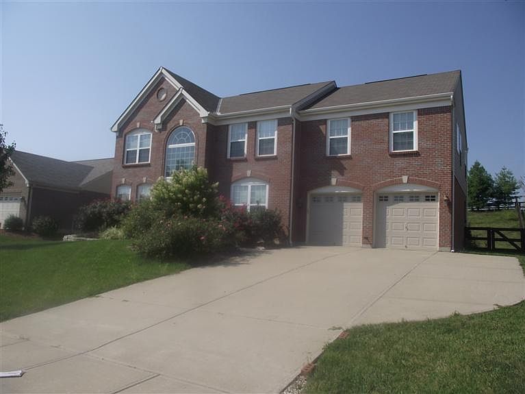 1st image of 9 Broadfield Ct