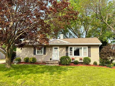 1194 Mayer St, Menasha, WI, 54952