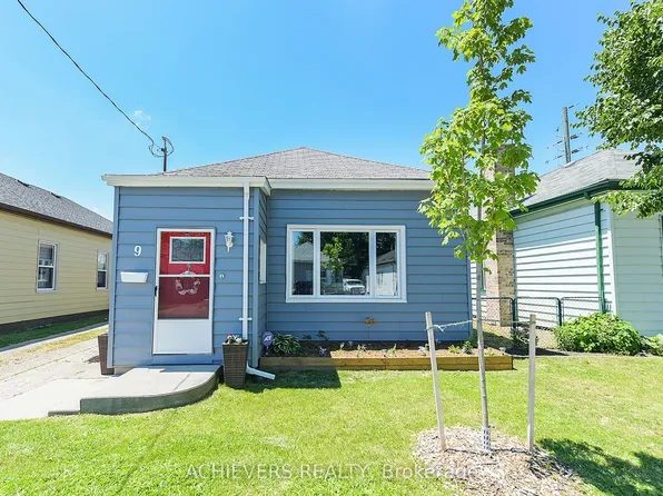 9 Pearl St, London, ON N5Z 1X1