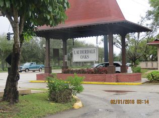 3071 NW 47th Ter APT 117, Lauderdale Lakes, FL 33313