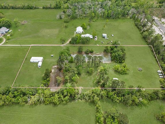 4th image of 19213 Ramsey Rd