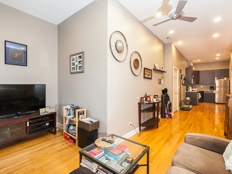 705 N Milwaukee Ave #1R — Photo 7