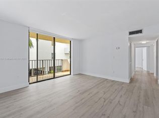 1673 Bay Rd APT 201, Miami Beach, FL 33139