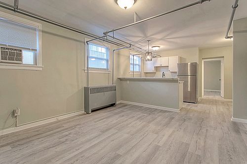 2nd image of 3610 Michigan Ave APT 5