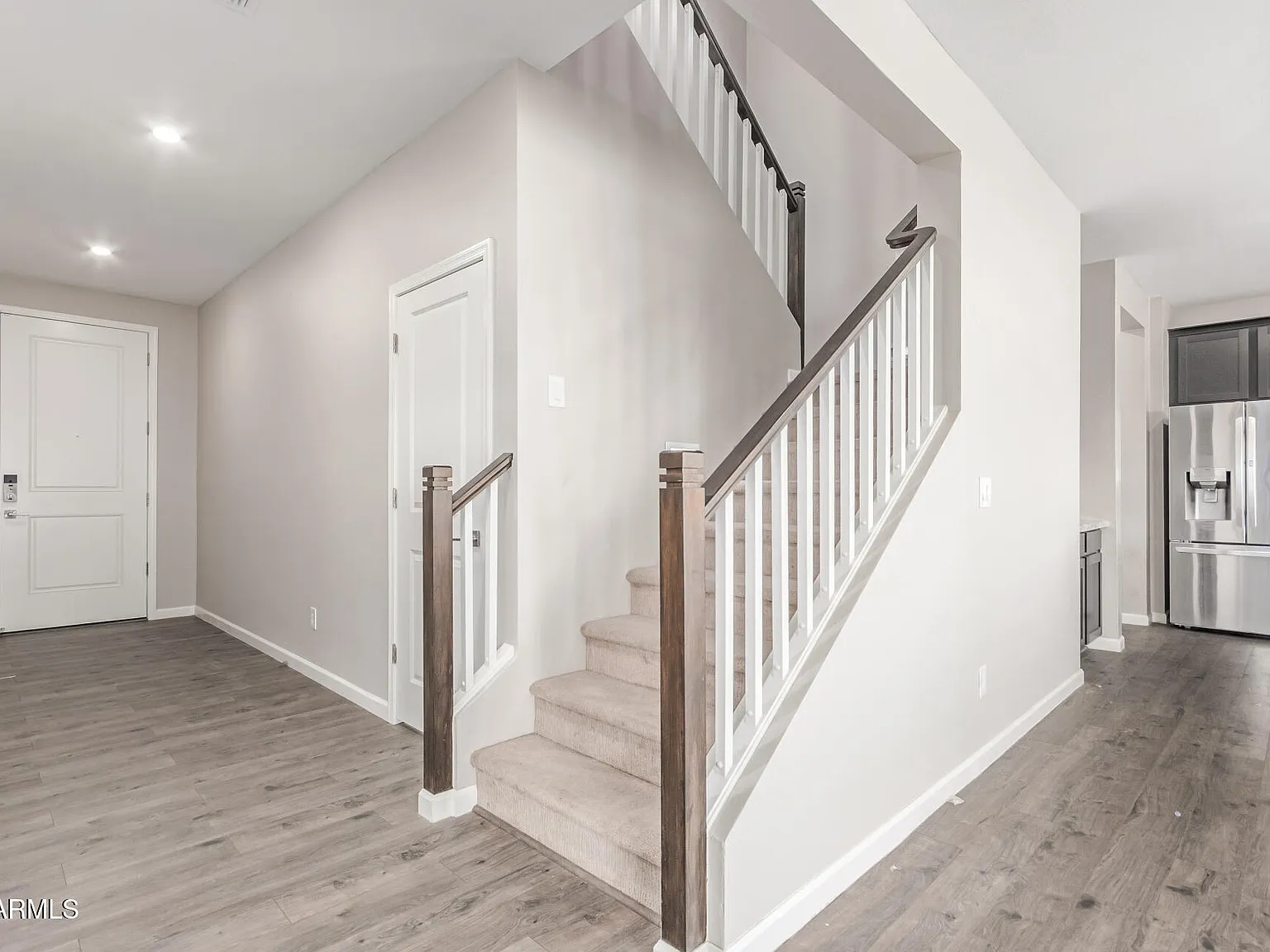 4 bed, 3.0 bath, 2475 sqft, $2,200 — Photo 4