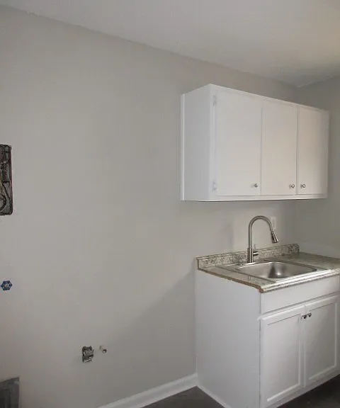 784 Terminal Ct #14 — Photo 6