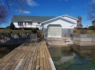 28052 Stony Point Rd, Cape Vincent, NY 13618