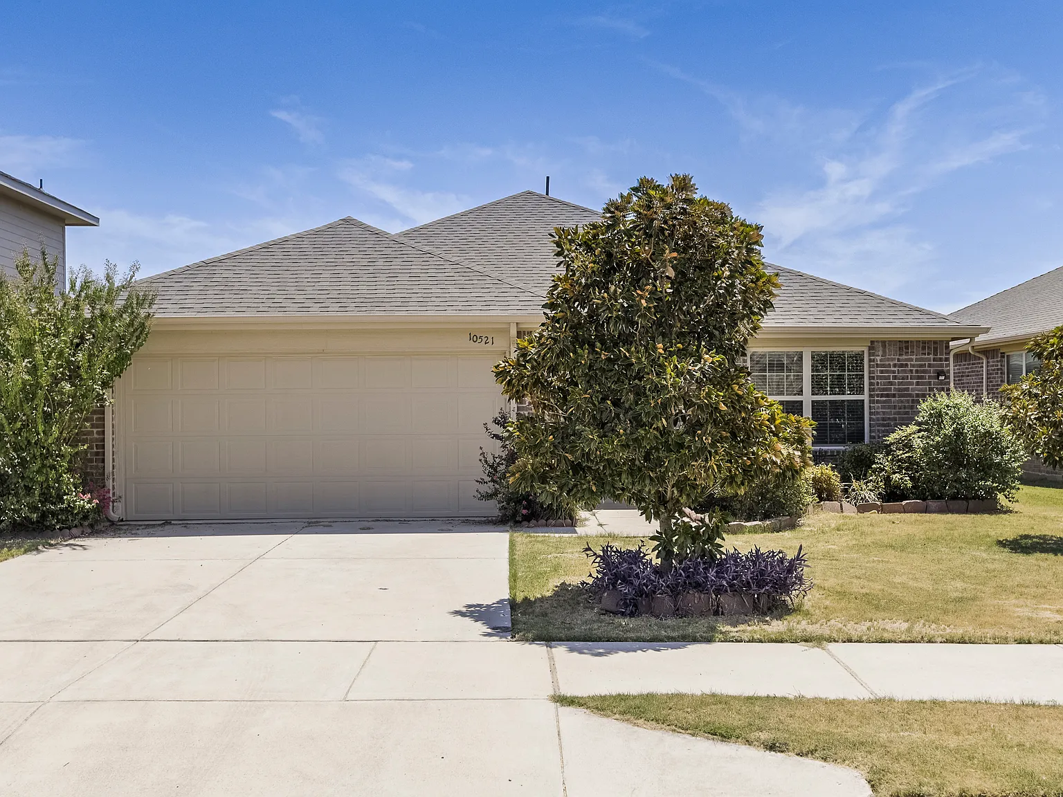 3 bed, 1788 sqft, $2,350 — Photo 1