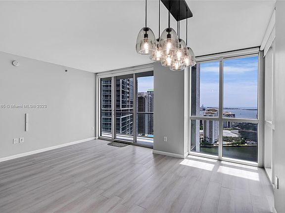 5th image of 500 Brickell Ave APT 3102