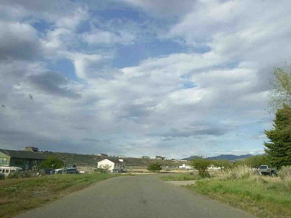 5th image of 743 Bronco Dr