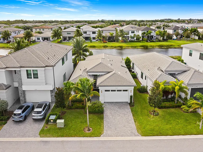 17345 Sea Blossom Way — Photo 5