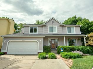16929 M Cir, Omaha, NE 68135