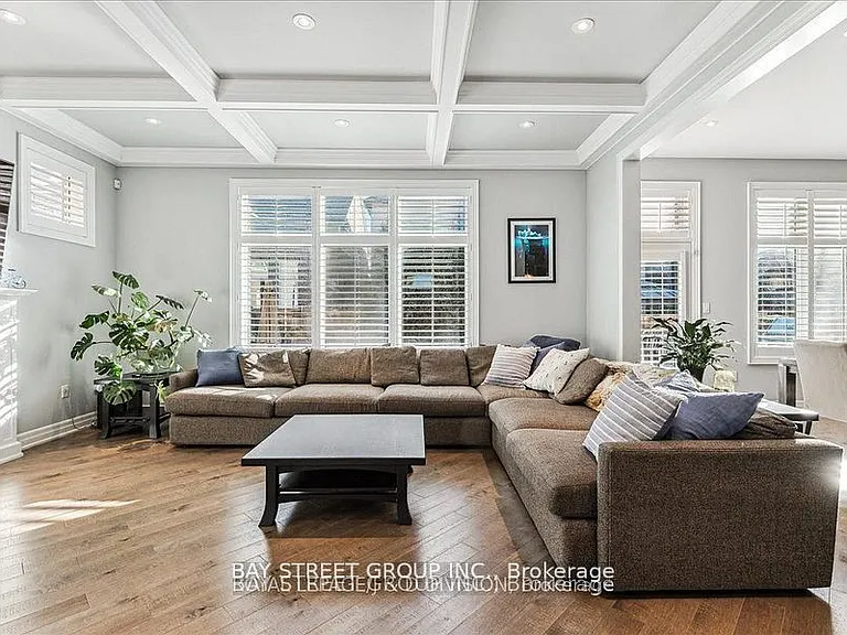 3281 Preserve Dr — Photo 2