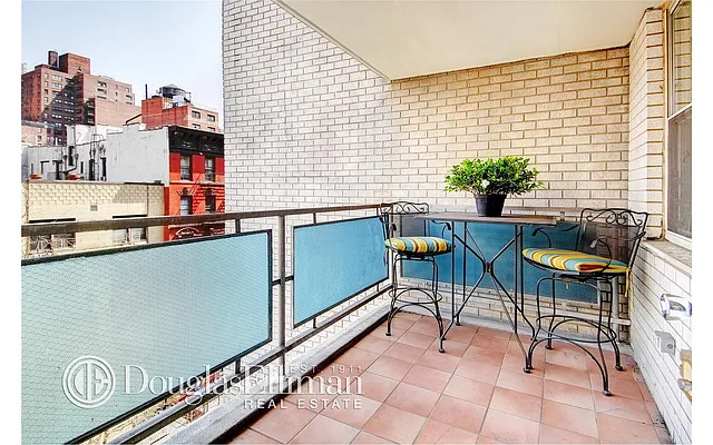 Sold by Douglas Elliman | media 7