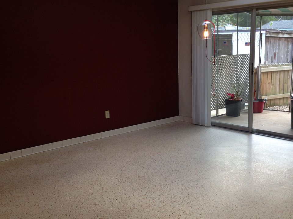 dining room/family room