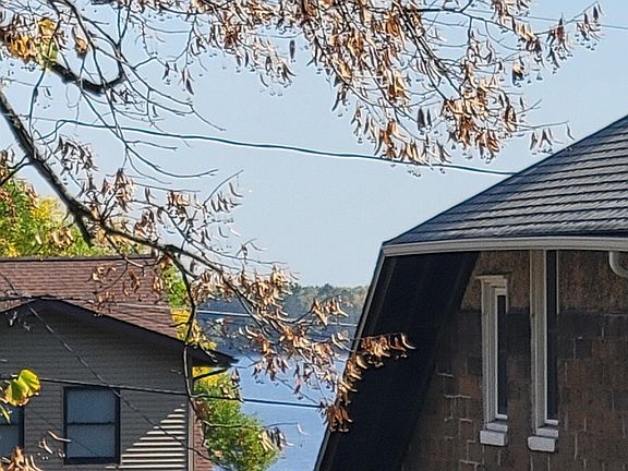 4th image of 1033 85th Ave W