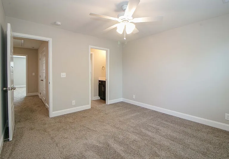 220 Drayton Dr #B — Photo 13