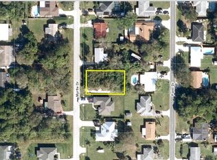 5506 Myrtle Dr, Fort Pierce, FL 34982