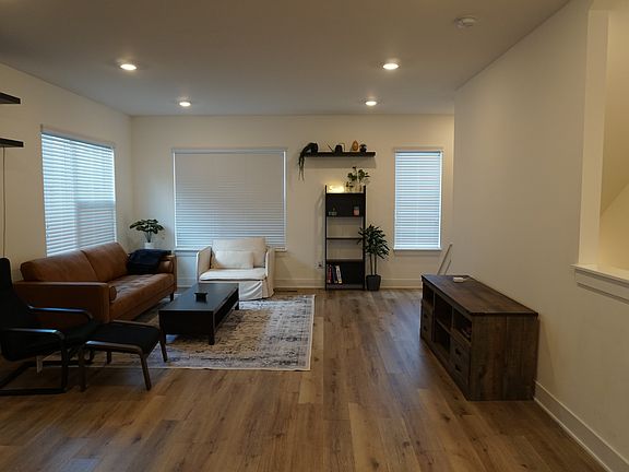 3rd image of 1531 Tannery Way #1531