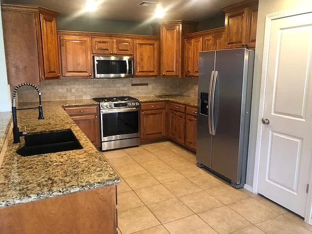 5216 W 4th Ave — Photo 9
