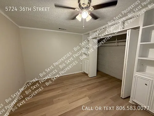 5724 36th St Photo 1