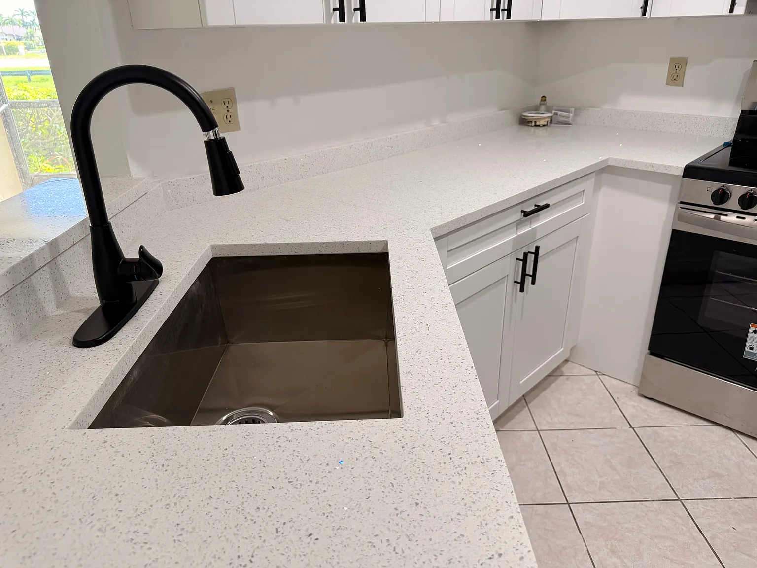 2 bed, 1187 sqft, $2,500 — Photo 2